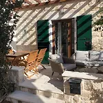 Inevig Villa *