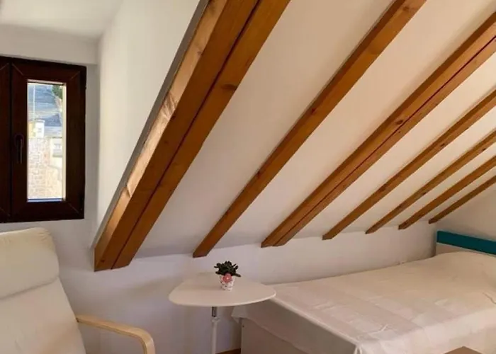 Inevig * 로고즈니차