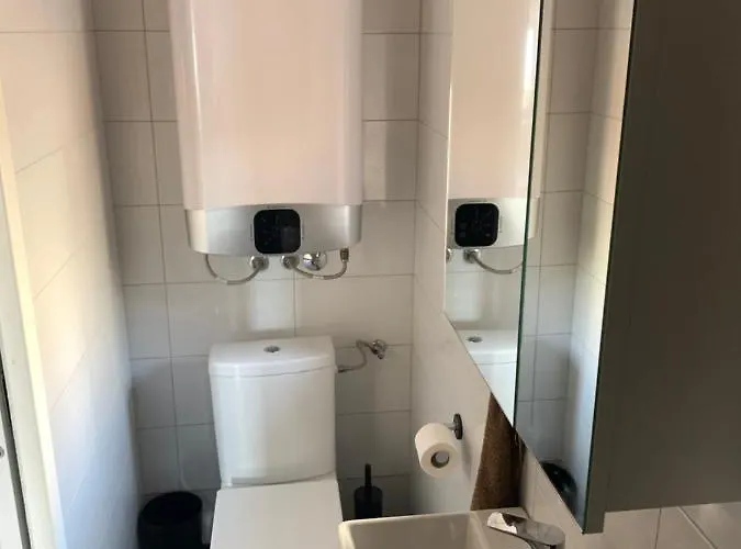 Inevig 빌라 로고즈니차