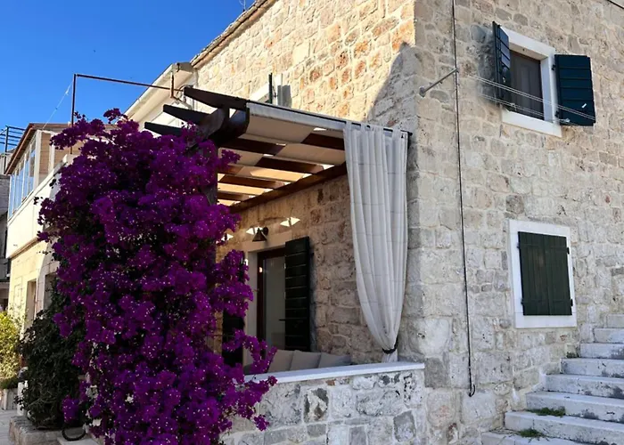 Inevig * Rogoznica (Sibenik-Knin)